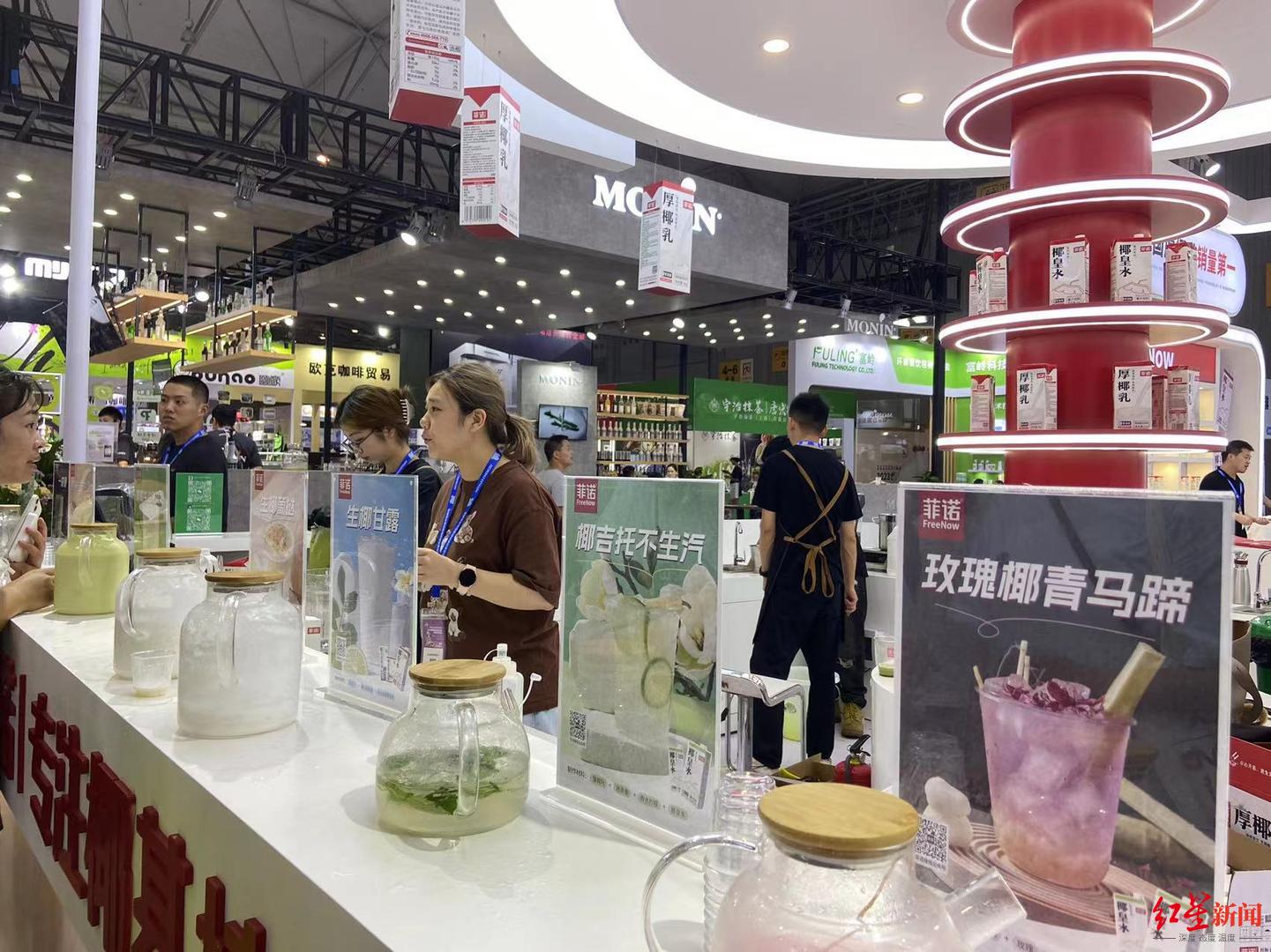 “椰风”正劲！进口青椰一年超百万吨，饮品行业为何盯上椰子？3