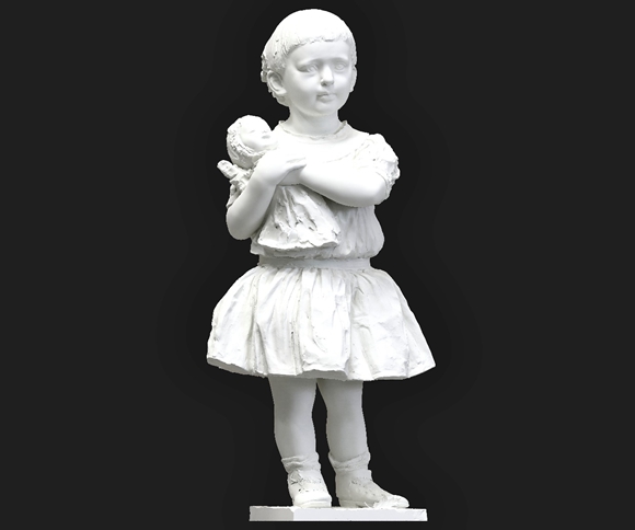 雕塑:《童年时代——伊莎白》