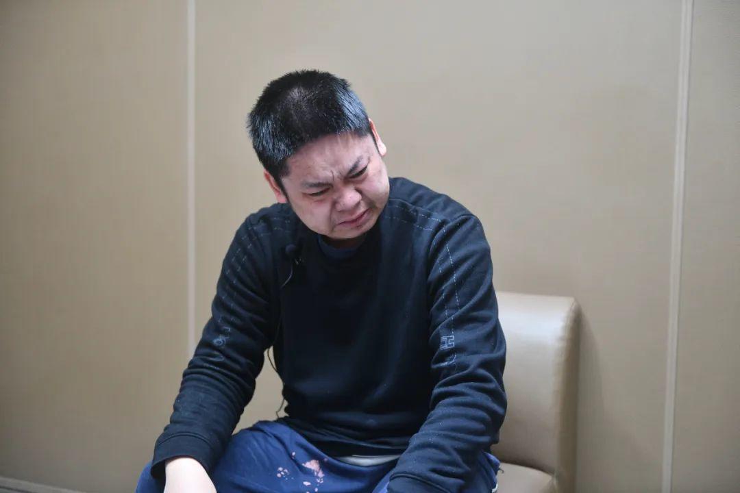 看守所管教的生意经：20元烟卖120 