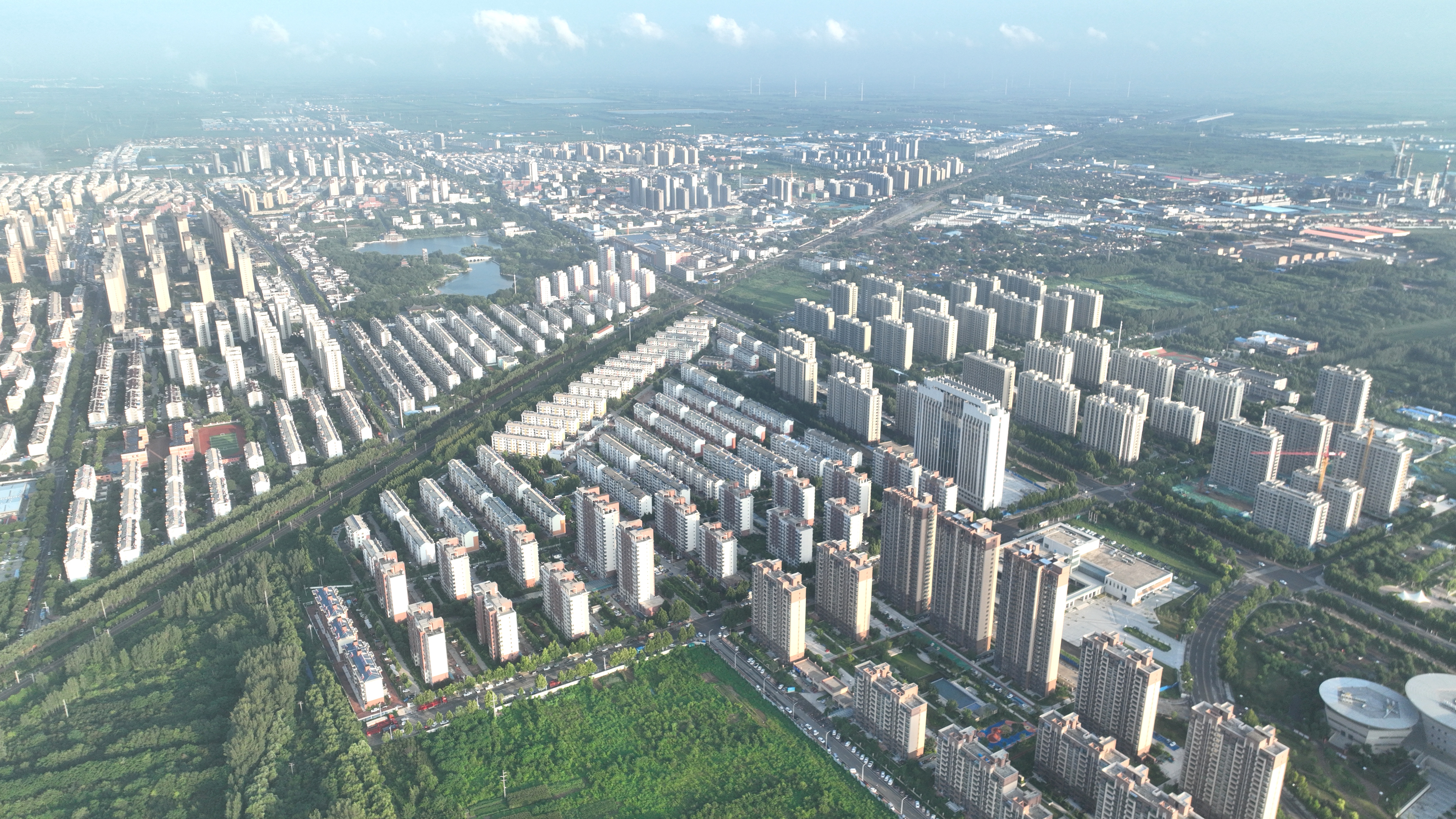 直击｜山东德州突发5.5级地震，民房倒塌暂无危重伤者6