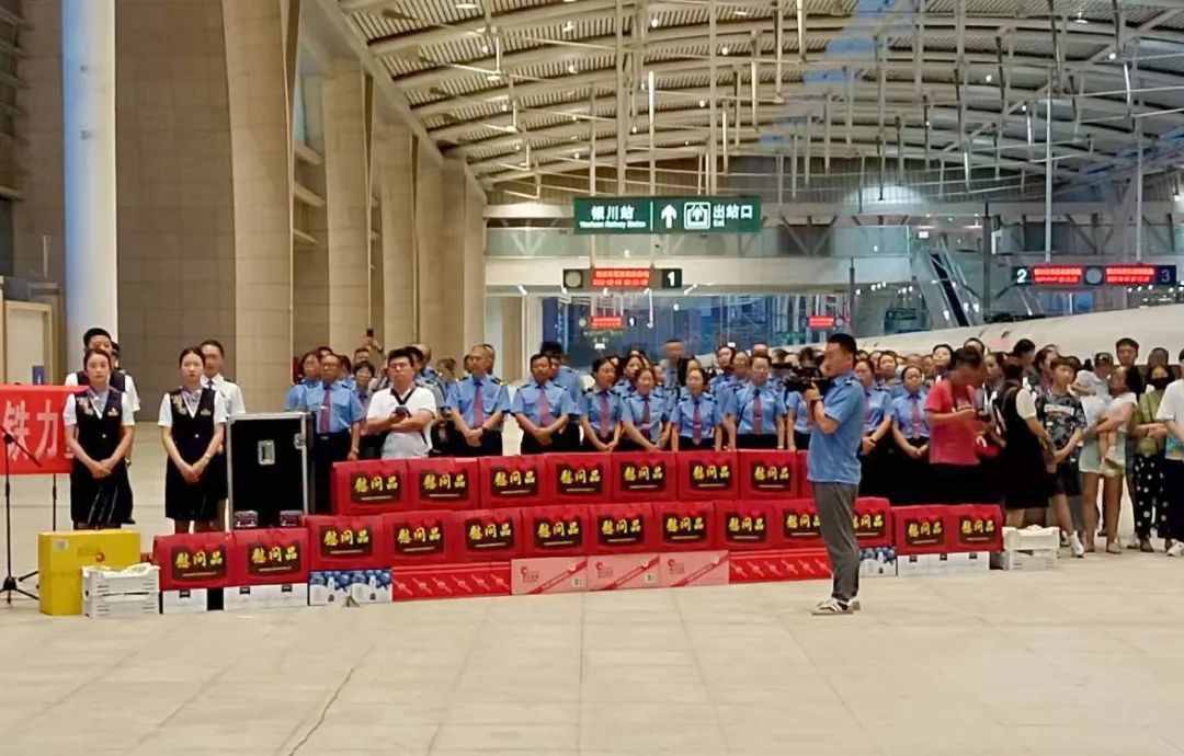 英雄班组，欢迎回家！5