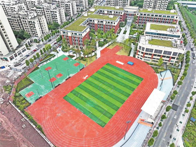 渝北6所新建公办学校投用 让市民享受优质教育
