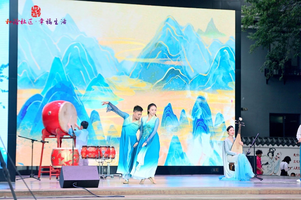 家庭才艺秀现场。重庆市群众艺术馆供图
