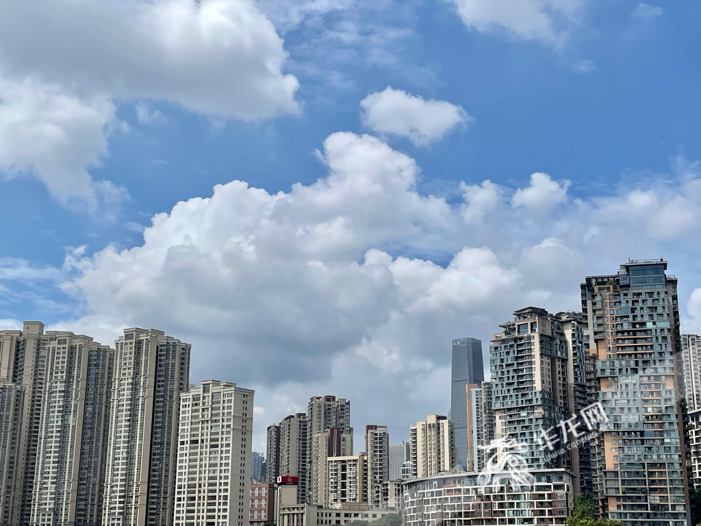 中心城区持续晴热天气。华龙网 首席记者 李裕锟 摄
