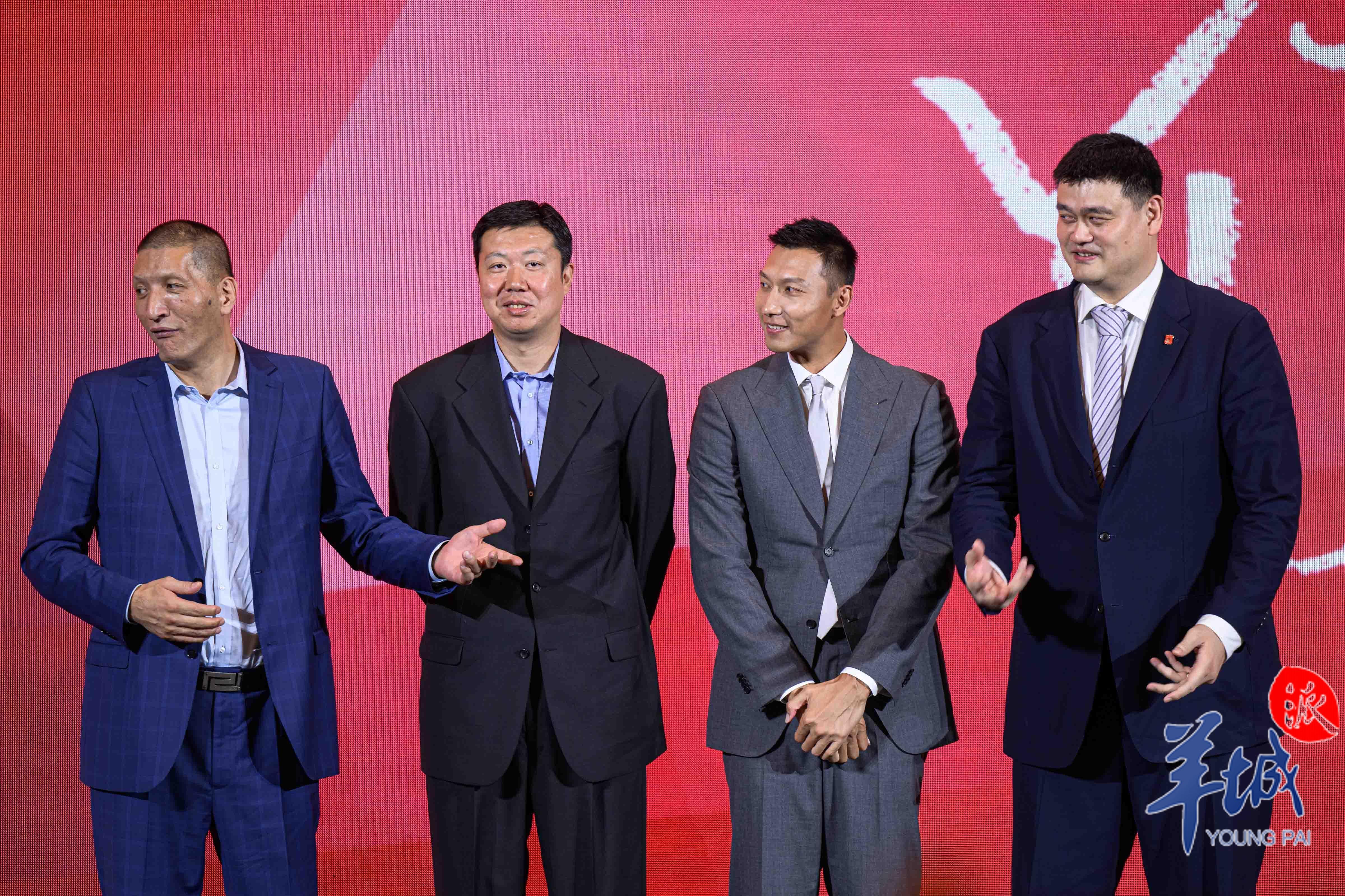 相见时难别“易”难,易建联:开启人生下半场1
