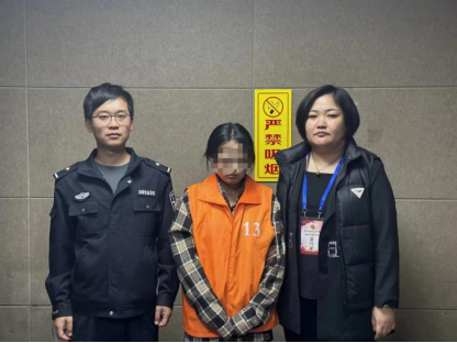 夫妻自拍私房视频牟利5万被刑拘：拍摄淫秽内容百余份4