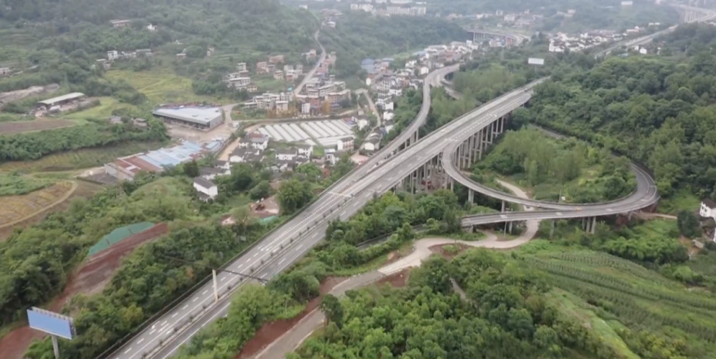总投资3亿元！双向四车道！这座千米级大桥传来喜讯：半岛官网App下载(图3)