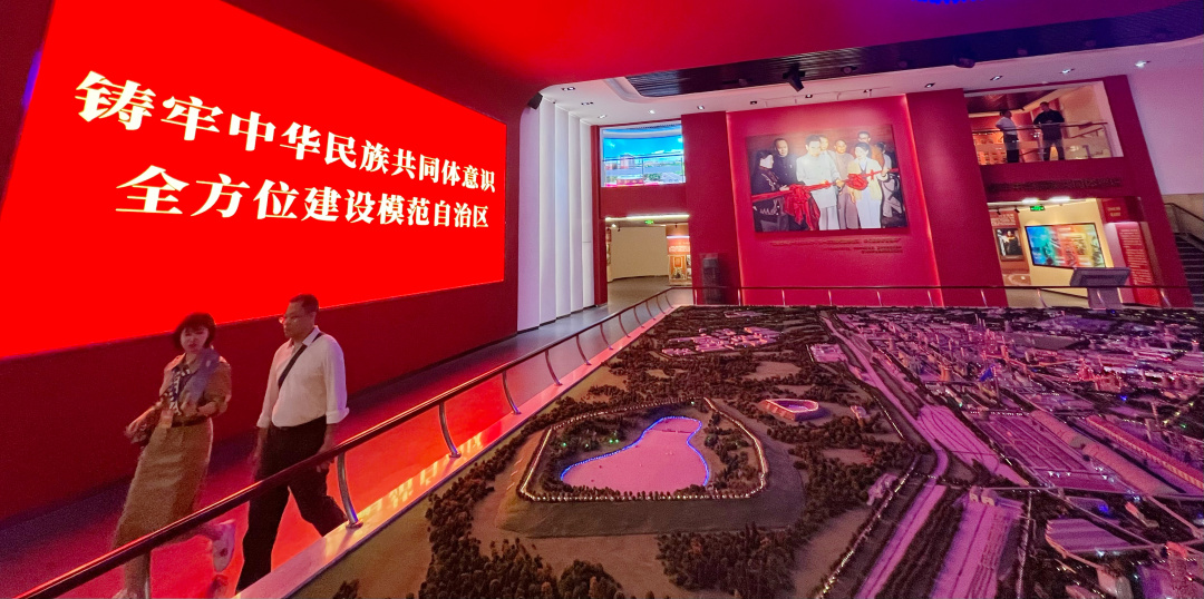 齐心协力建包钢 ——《草原晨曲》奏出民族团结与高质量发展的新强音4