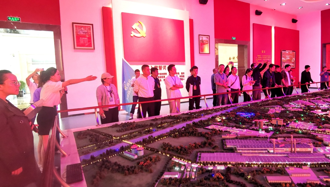 齐心协力建包钢 ——《草原晨曲》奏出民族团结与高质量发展的新强音10