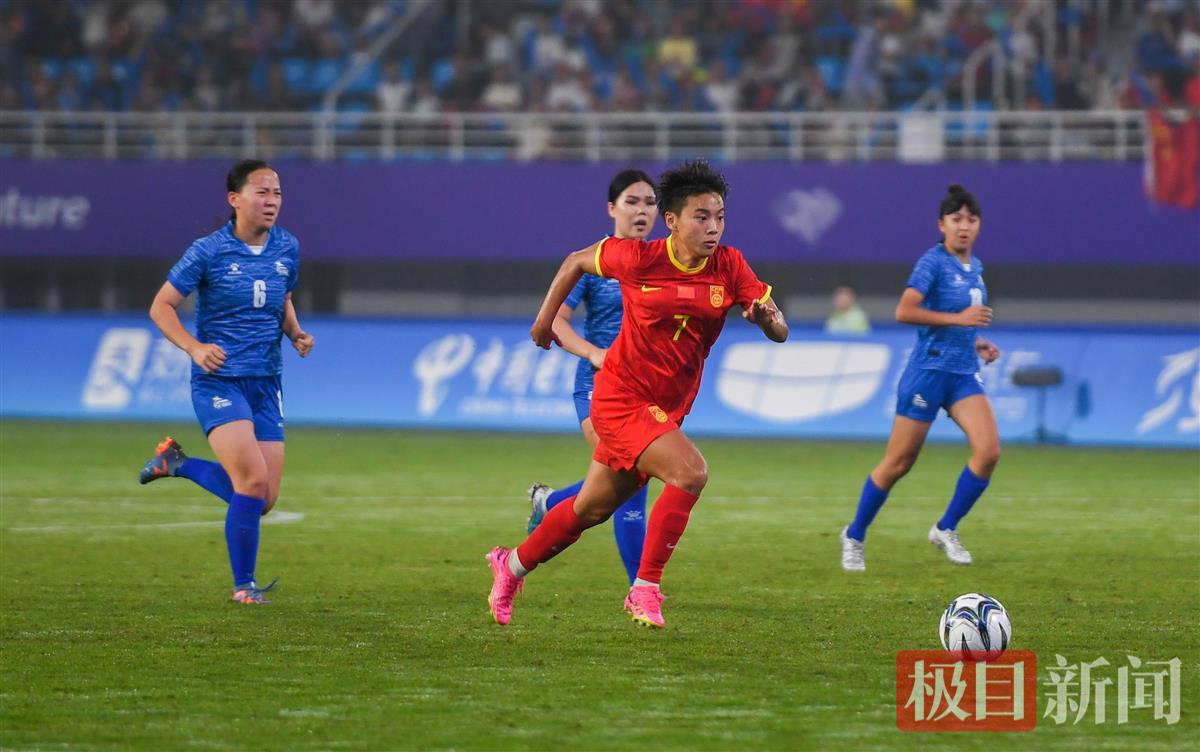 5位鄂将贡献9球，中国男女足亚运队开门红2