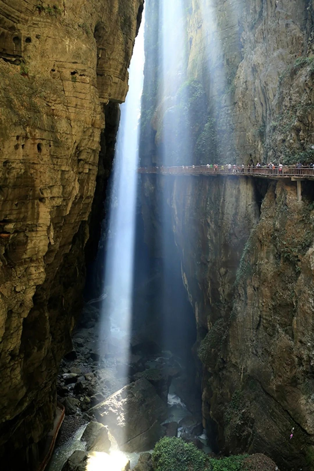Wuling Great Rift Valley. (Photo provided by the Chongqing Municipal Culture and Tourism Commission)