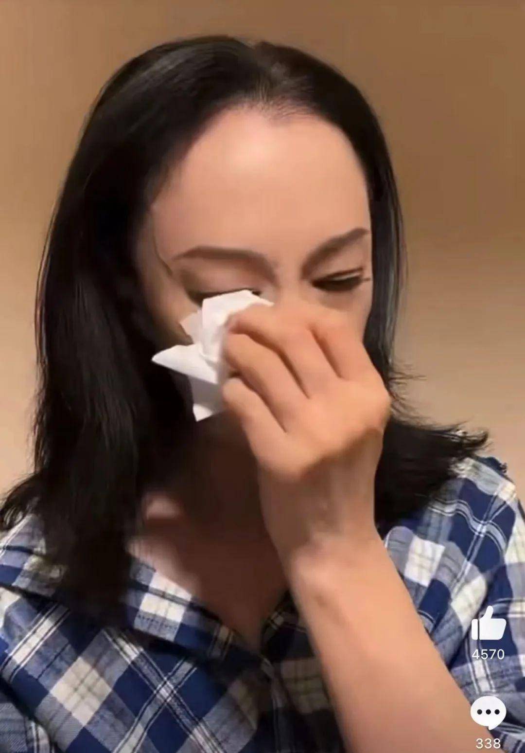 黄绮珊为《向云端》跑调致歉，你怎么看