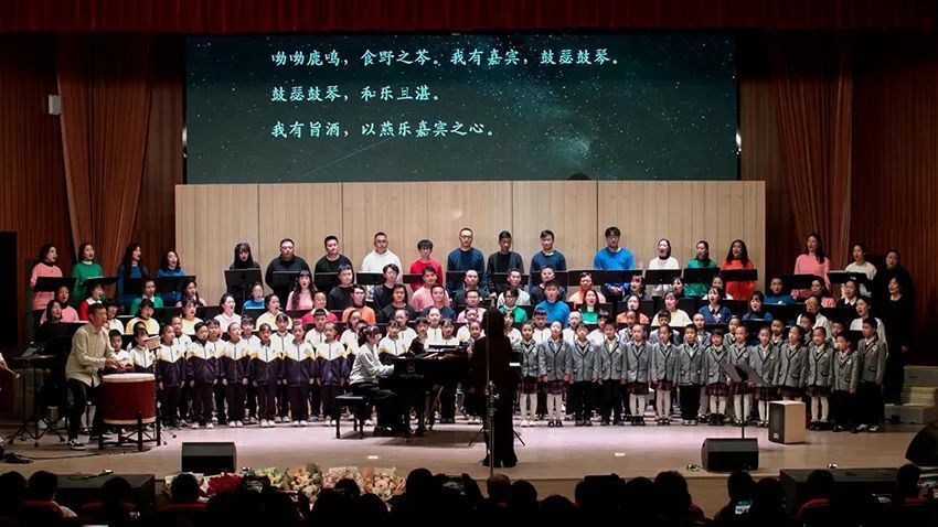 “呦呦鹿鸣”合唱走红！背后的故事令人感动4