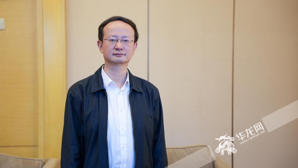浙江大学计算机科学与技术学院教授蔡亮。华龙网记者 陈毅 摄