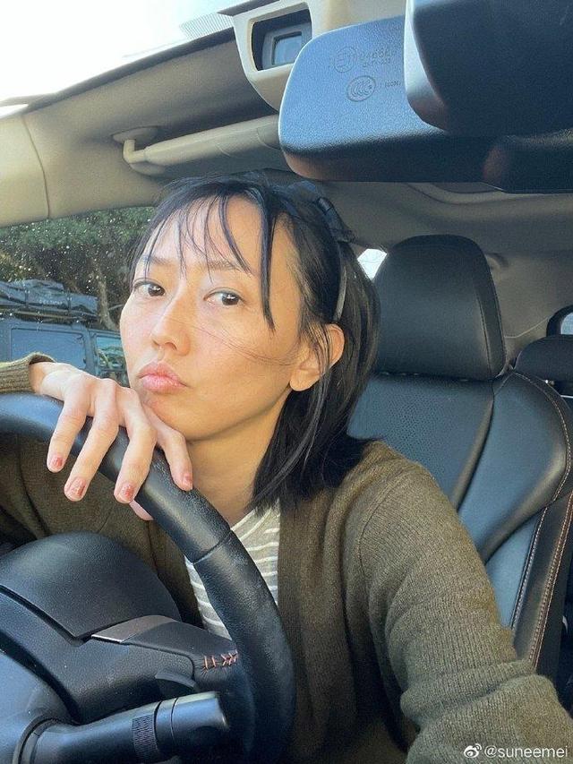 孙燕姿妹妹发文宣布和孙燕姿断绝关系，2019年关系已淡：我在阴影活了20+年，我跟某某人从此不再是姐妹关系2