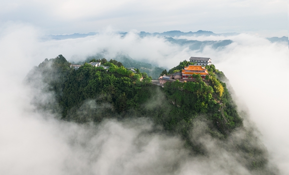 九龙山青云寺