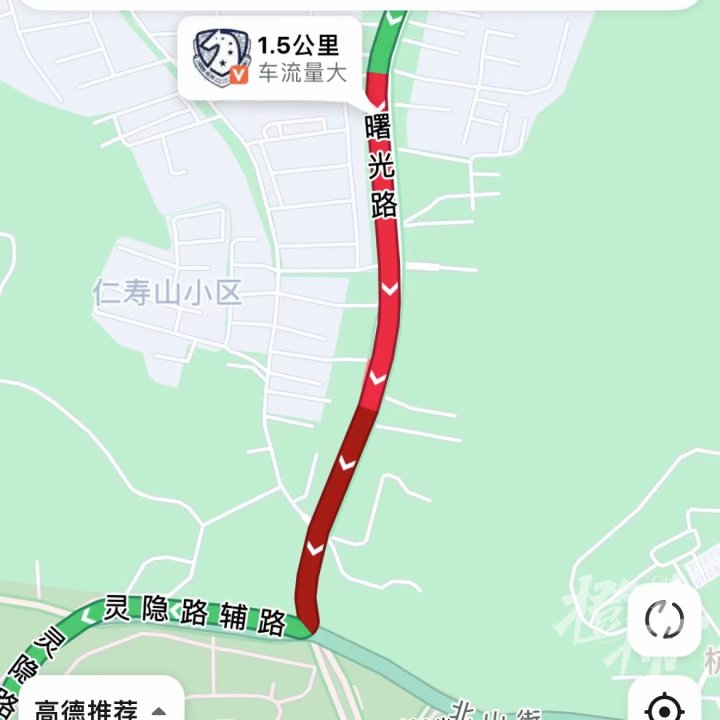灵顺寺凌晨3点全是人：根本挤不上，北高峰索道提前4小时开放，一度暂停售票7