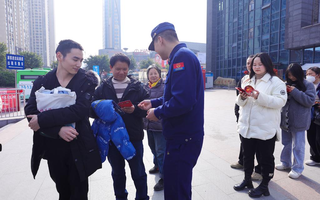 忠县消防开展春节期间消防安全宣传