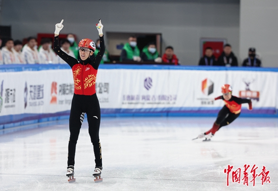 筹备十年的冬运会见证中国冰雪的“热辣滚烫”2