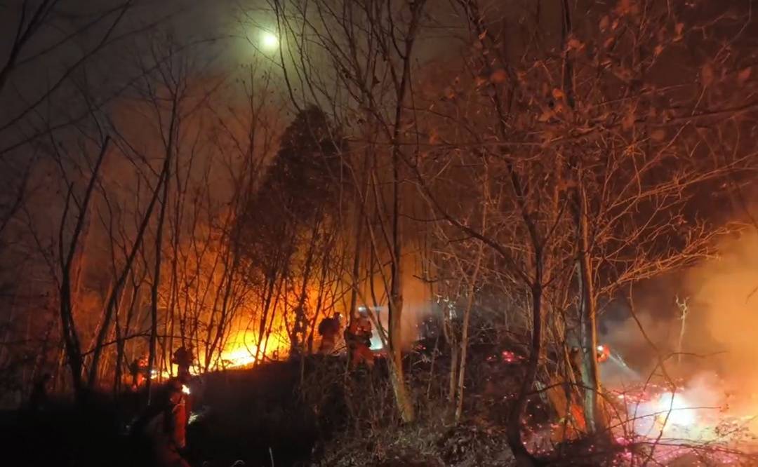 贵阳多地发布山火警情通报 多人被警方控制 起火原因多为祭祀和乱扔烟头3
