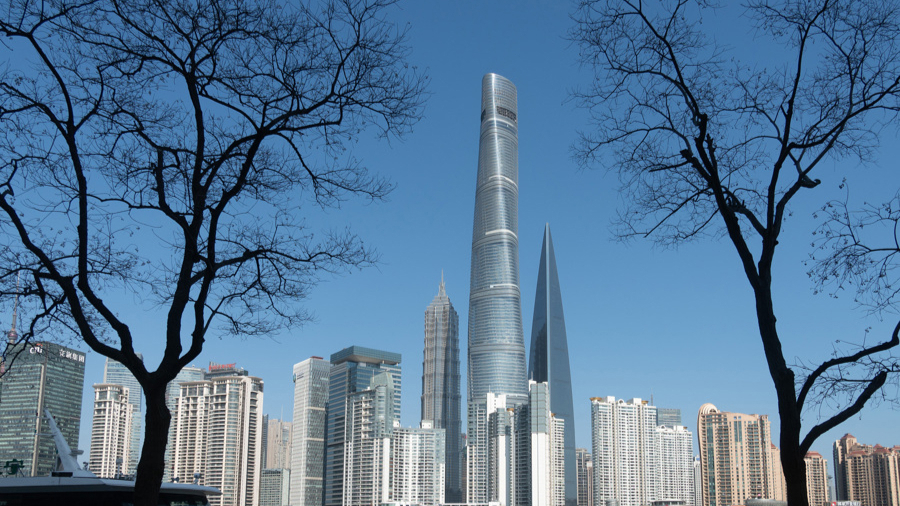 中国最高楼顶楼被冻住了?晴好天气为何还上冻？上海中心大厦回应