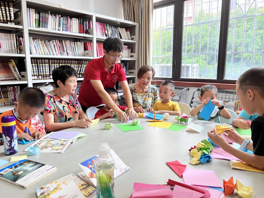 2023年，合川区“社区青春行动”试点社区开展”爱的小课堂”项目。主办方供图