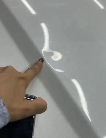 交警回应网传被砸车博主疑涉嫌套牌：正在核实中6