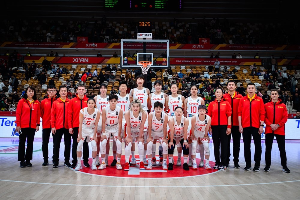 大胜新西兰队！中国女篮迎奥运会资格赛开门红1