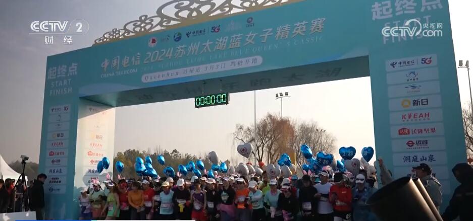 女性瑜伽裤卖爆了 1个小时能卖出200多条，平均价格在300元左右1