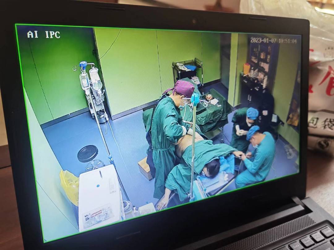 安徽女子抽脂因麻醉事故死亡 家属：监护仪报警16分钟被当作机器故障3