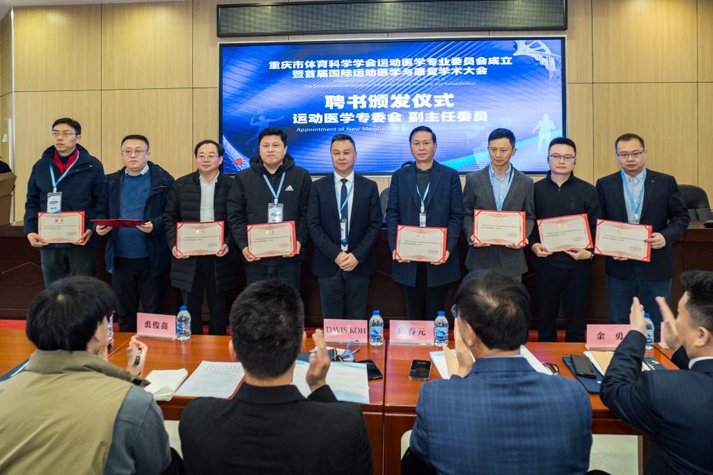 服裝圖案時尚女裝專場（服裝圖案設計）