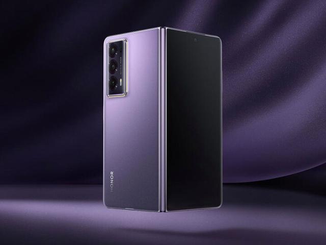 比竞品更轻更薄？首款折叠屏iPhone或2026年发布，折叠屏手机又流行回来了？2