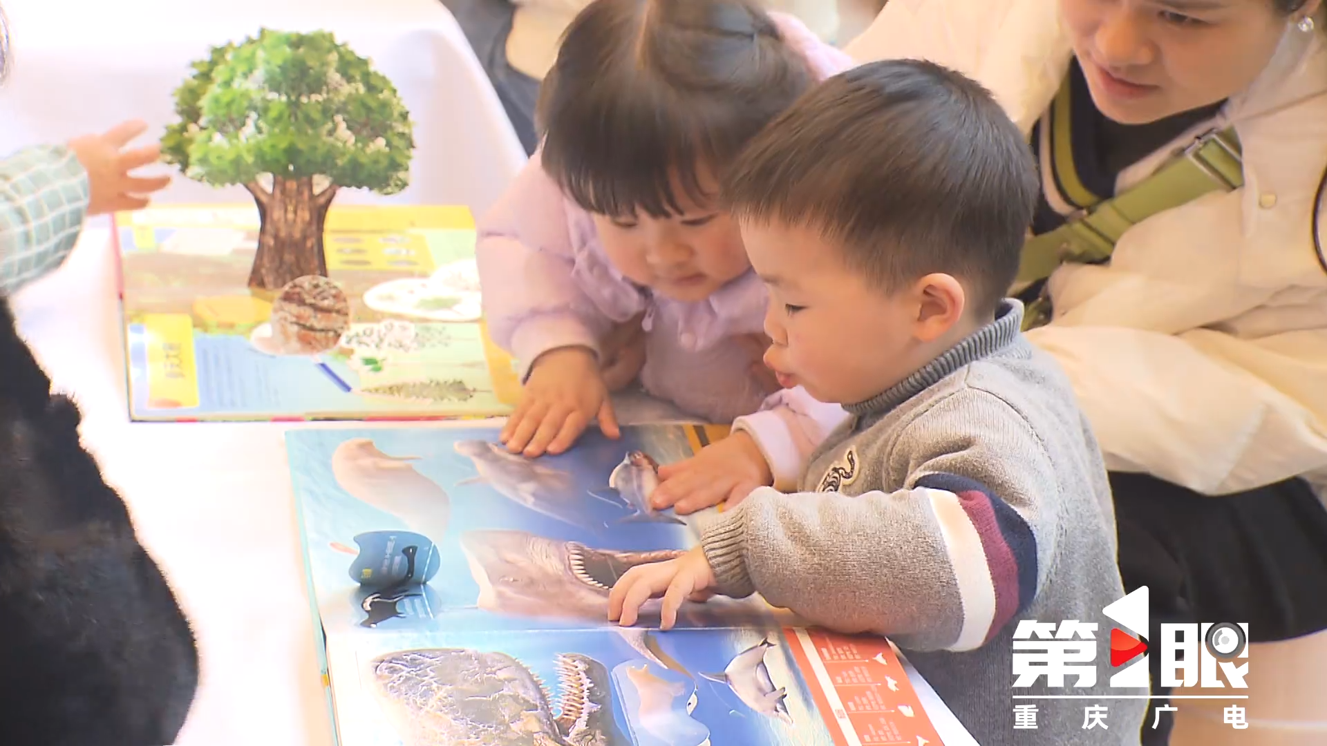 点亮患儿心灯 重庆市首家医院儿童书屋投用3