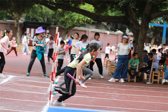 趣味运动会之奔跑吧 少年