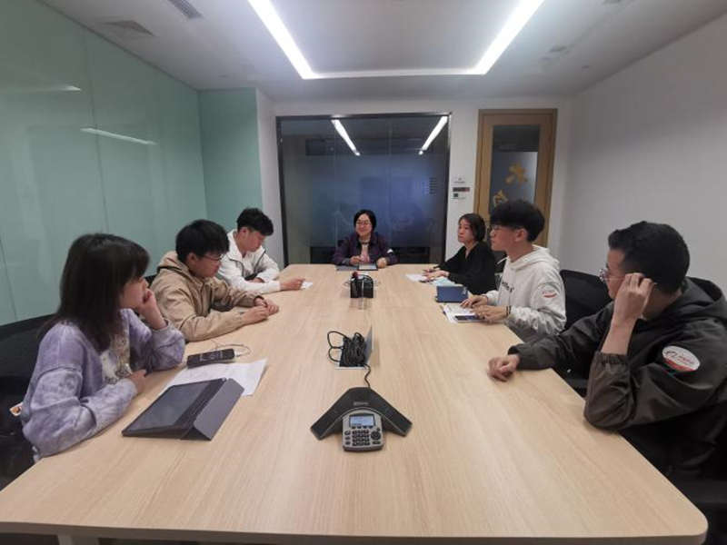 蹇洁老师事迹图片1-指导学生