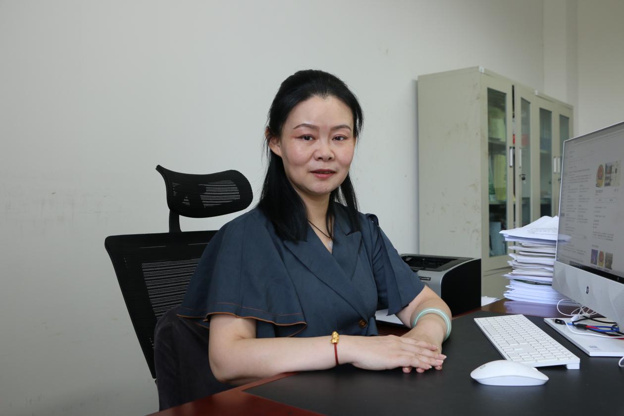 重庆交通大学董莉莉:甘为人梯,做学生和青年教师成长"引路人"