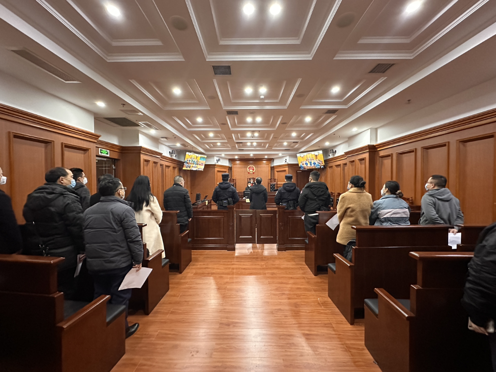 重庆首例以妨害药品管理罪判决的非法销售肉毒素案宣判