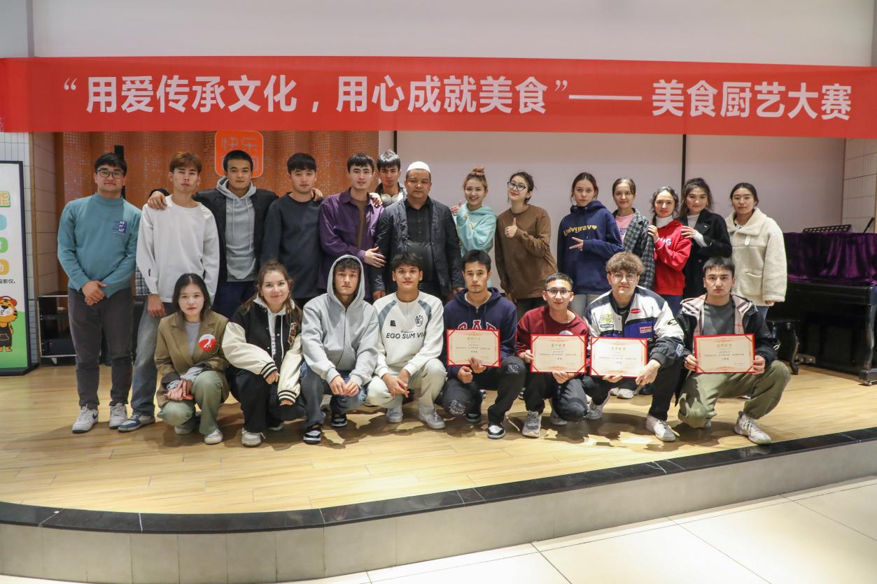 少数民族同学合影2
