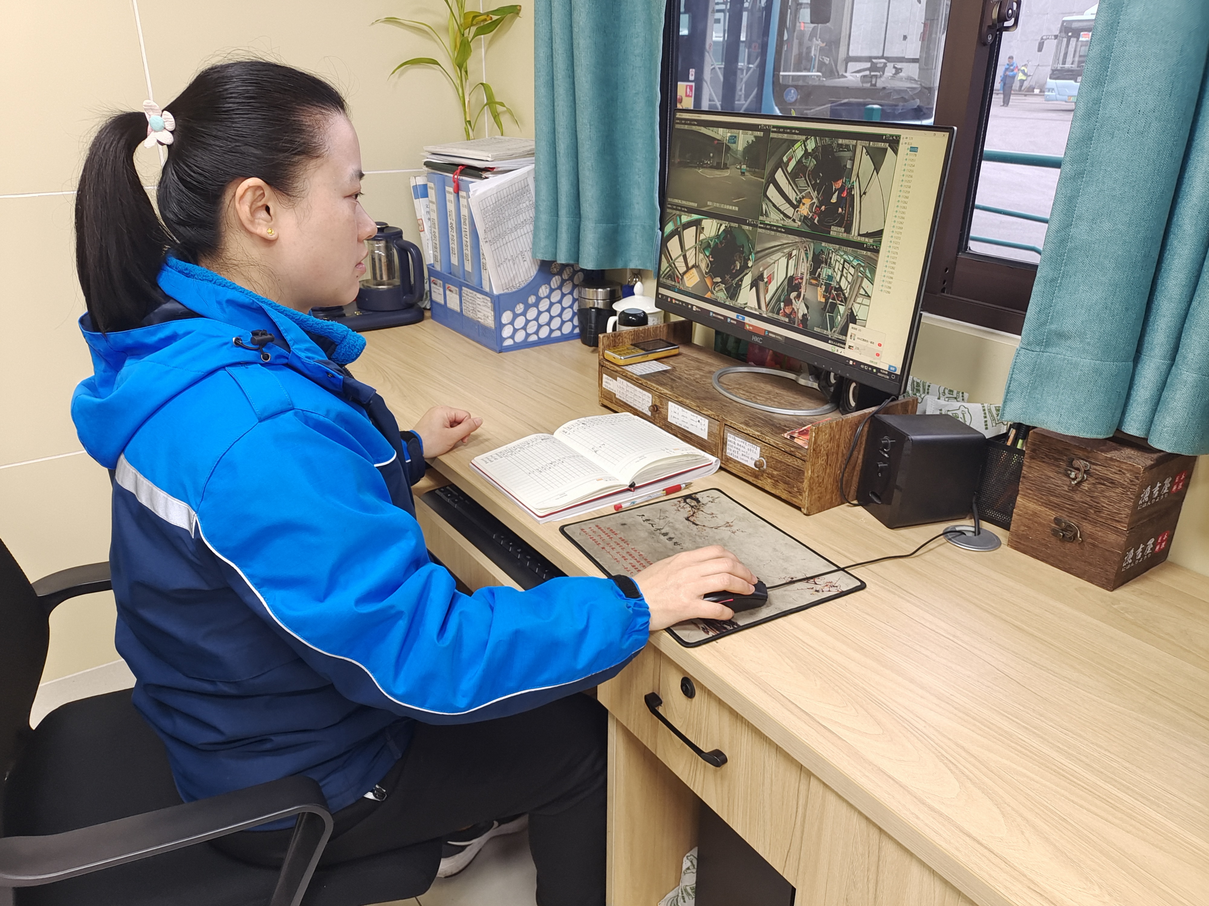 b82636405b2281aca38d3d475aa3acd