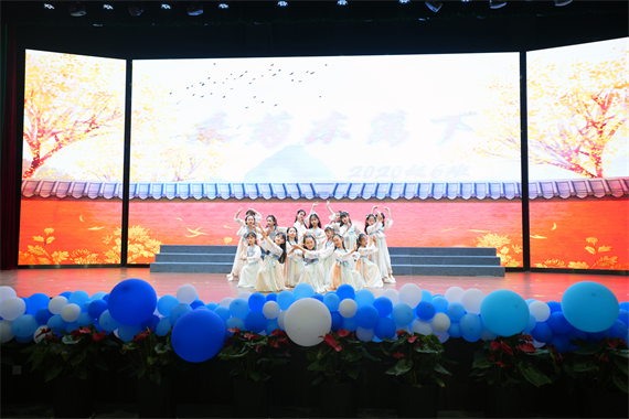 e4e43f8d4521bbb6cb268d4d0ededef_副本