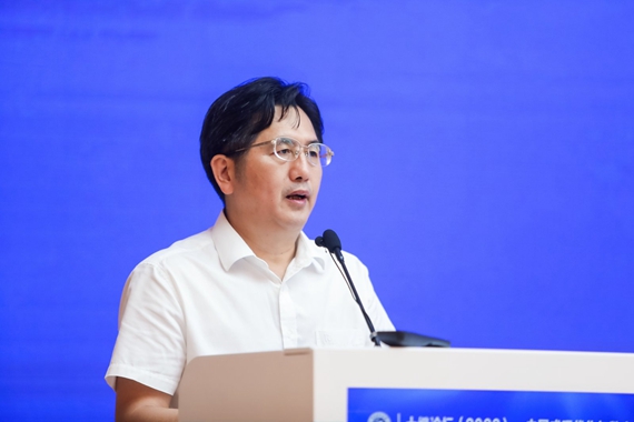 重庆理工大学党委副书记张晓洪致辞 学校供图 华龙网发