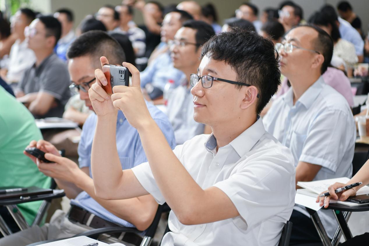 aed70f7a00c9fa51f09766e290b6c2a