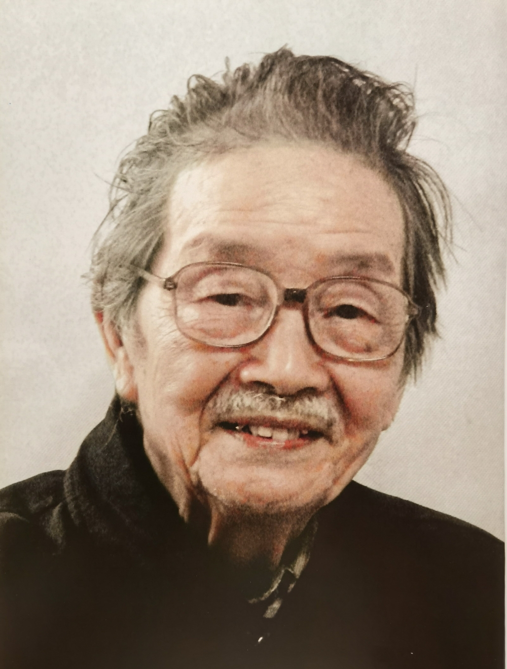 杜显清个人照片.jpg 916462829654713325